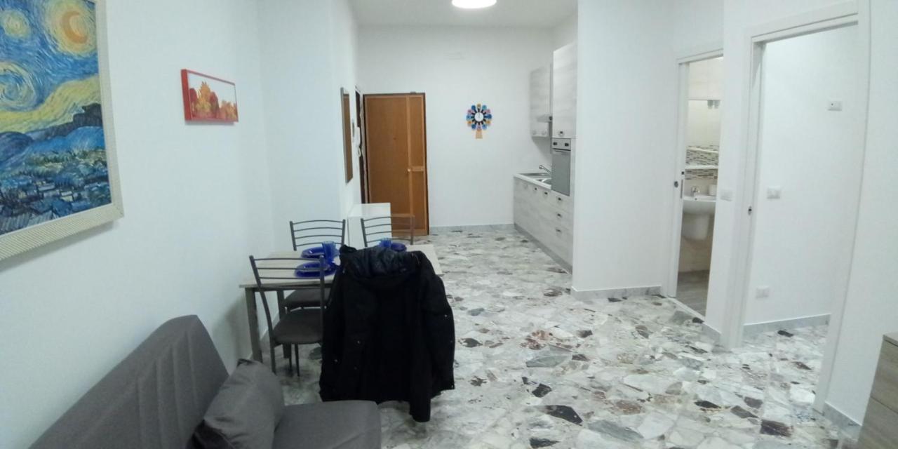 Station Suite Bari Ngoại thất bức ảnh